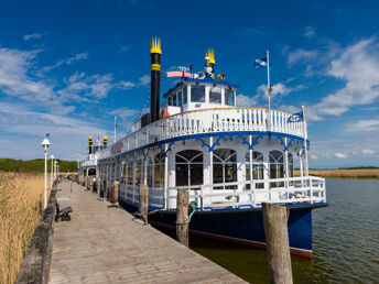 Regionales Frühlingserwachen im romantischen Rheinsberg mit Schifffahrt