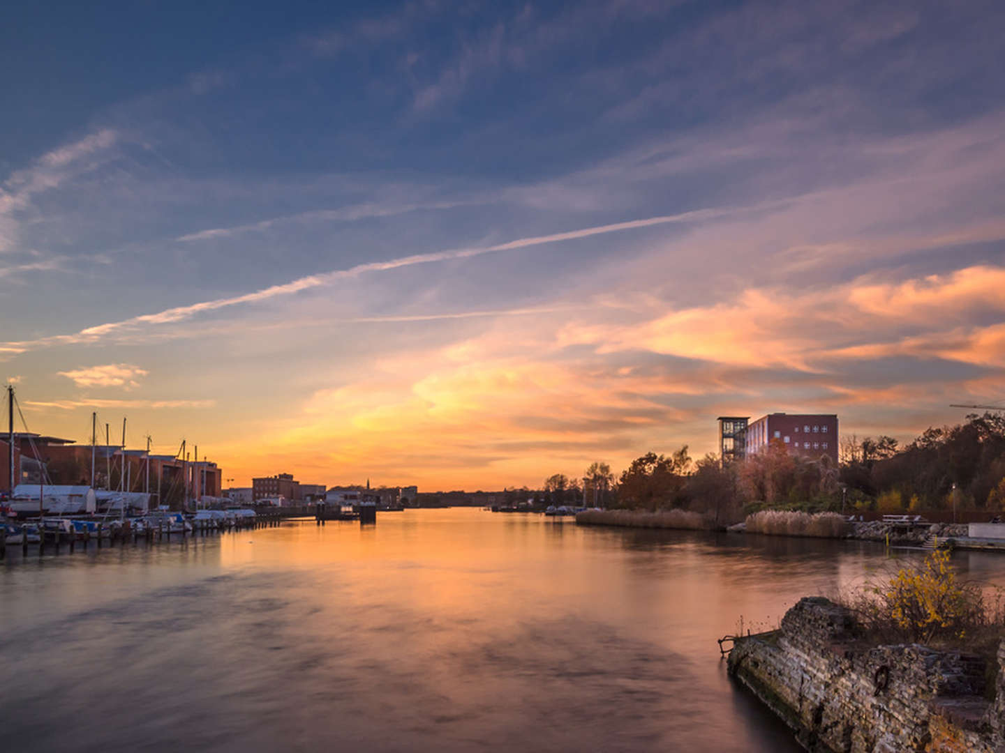 Park, Sleep & Cruise: Zwischenstopp in Kiel