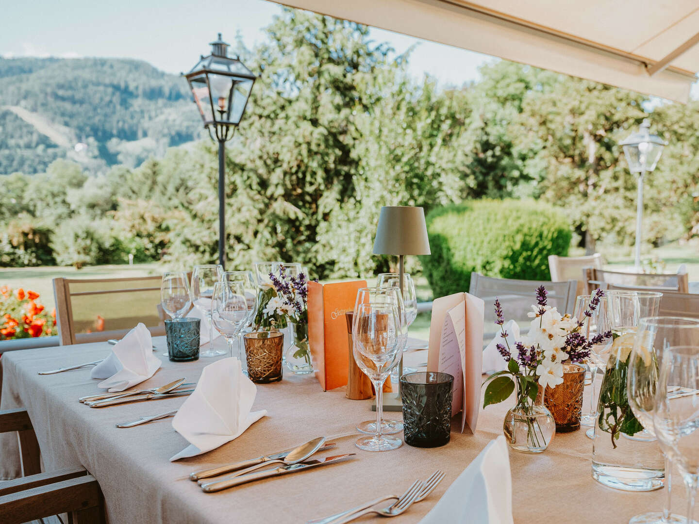 Im grünen Herzen der Steiermark inkl. Dinner bei Kerzenschein