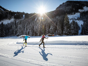 Pulver.Berg.Erlebnis in Saalbach Hinterglemm (6 Nächte)