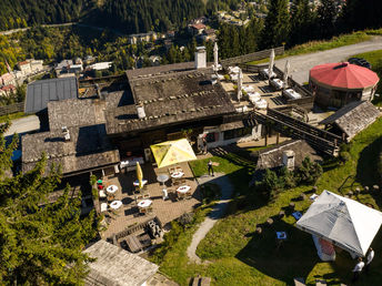 Romantische Auszeit inkl. Felsentherme Bad Gastein, Schmankerl Korb & GasteinCard 