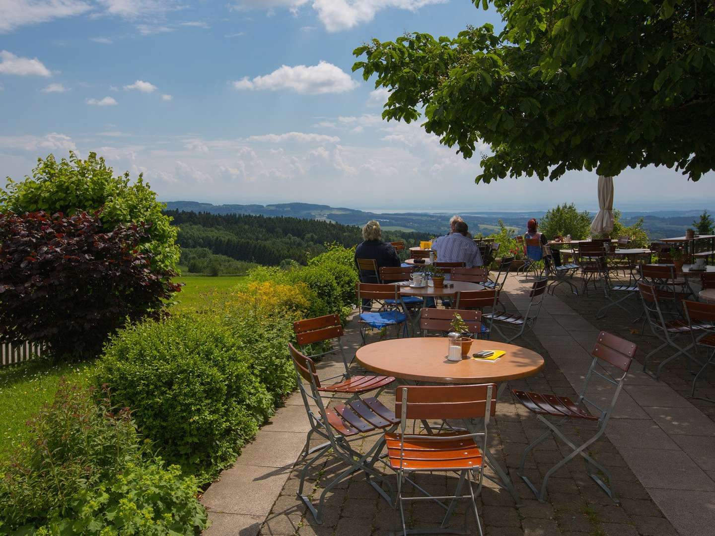 Höchsten Auszeit - mit Blick auf Bodensee & Alpen  genießen