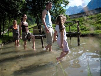 Babyschwimmen mit der Erfolgsmarke First Flow | 3 Nächte