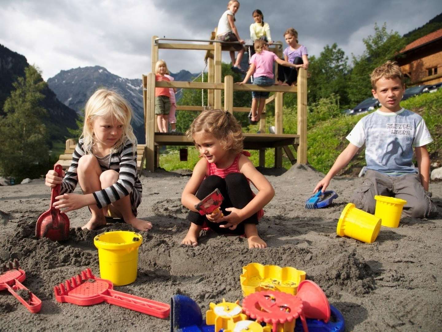 Familienurlaub im Brandnertal mit professioneller Kinderbetreuung | 4 Nächte