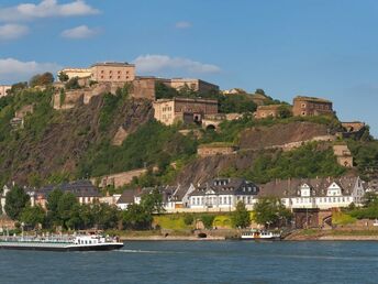 Wandern auf den Spuren der Ritter und Römer entlang von Rhein & Mosel