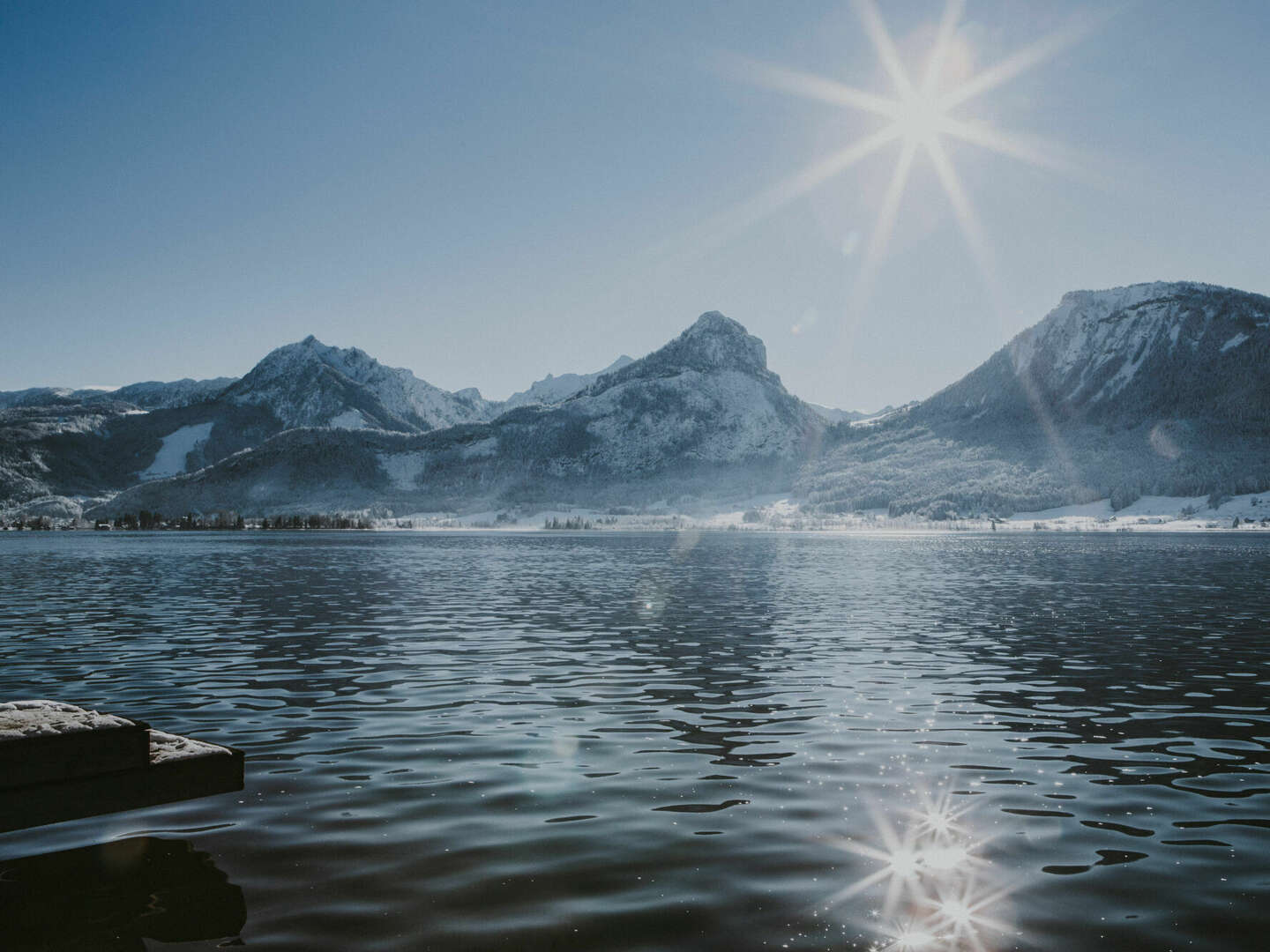 Königliches Flair & Seepanorama im englischen Herrenhaus direkt am Wolfgangsee | 1 Nacht