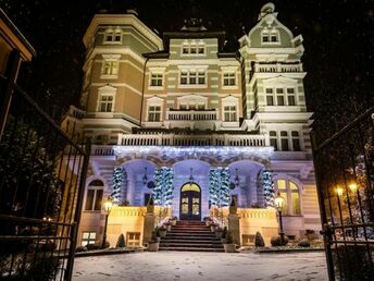 Weihnachtstage im Savoy Westend Hotel / 3 Tage   