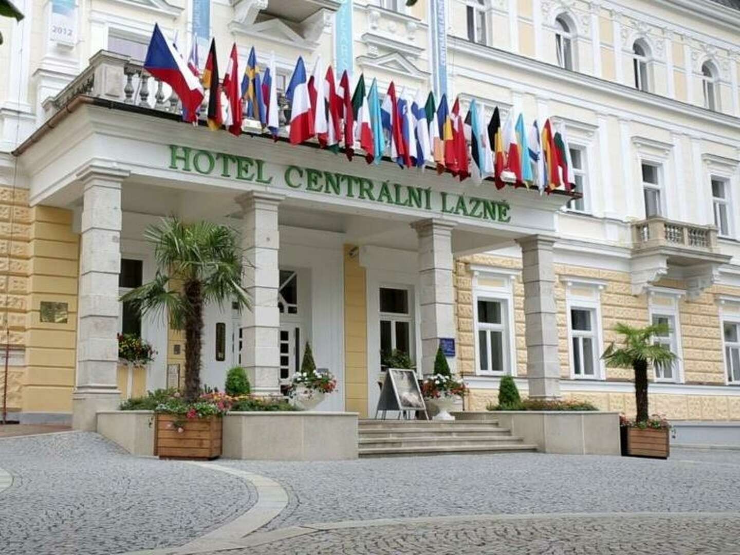 Kurzaufenthalt mit Halbpension in Marienbad im Ensana Centralni Lazne Maria Spa Hotel - 3 Nächte    