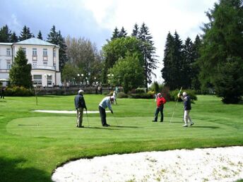 Kurpaket mit Heil- und Relaxanwendungen im Parkhotel in Marienbad - 5 Nächte         