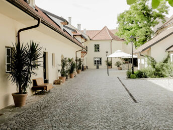  Genießerauszeit im Kamptal inkl. Pralinen & Prosecco | 2 Nächte