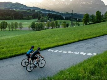 Fahrrad-Panorama in den Alpen in Kitzbühel