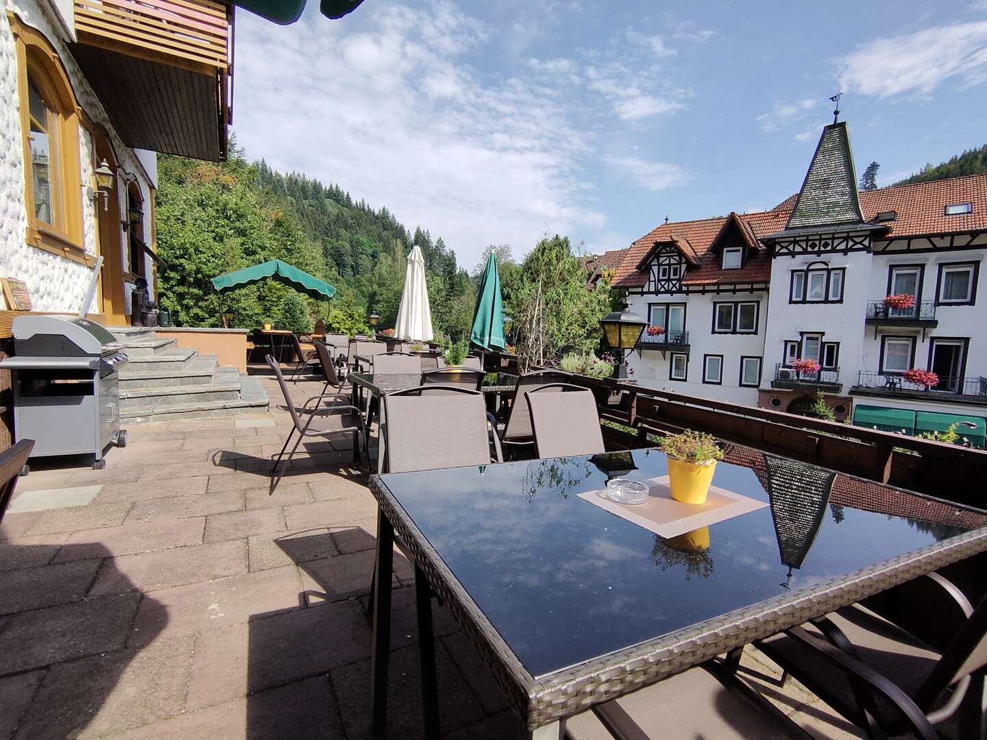 Zeit für 2 im Schwarzwald mit Candle-Light-Diner & Massage