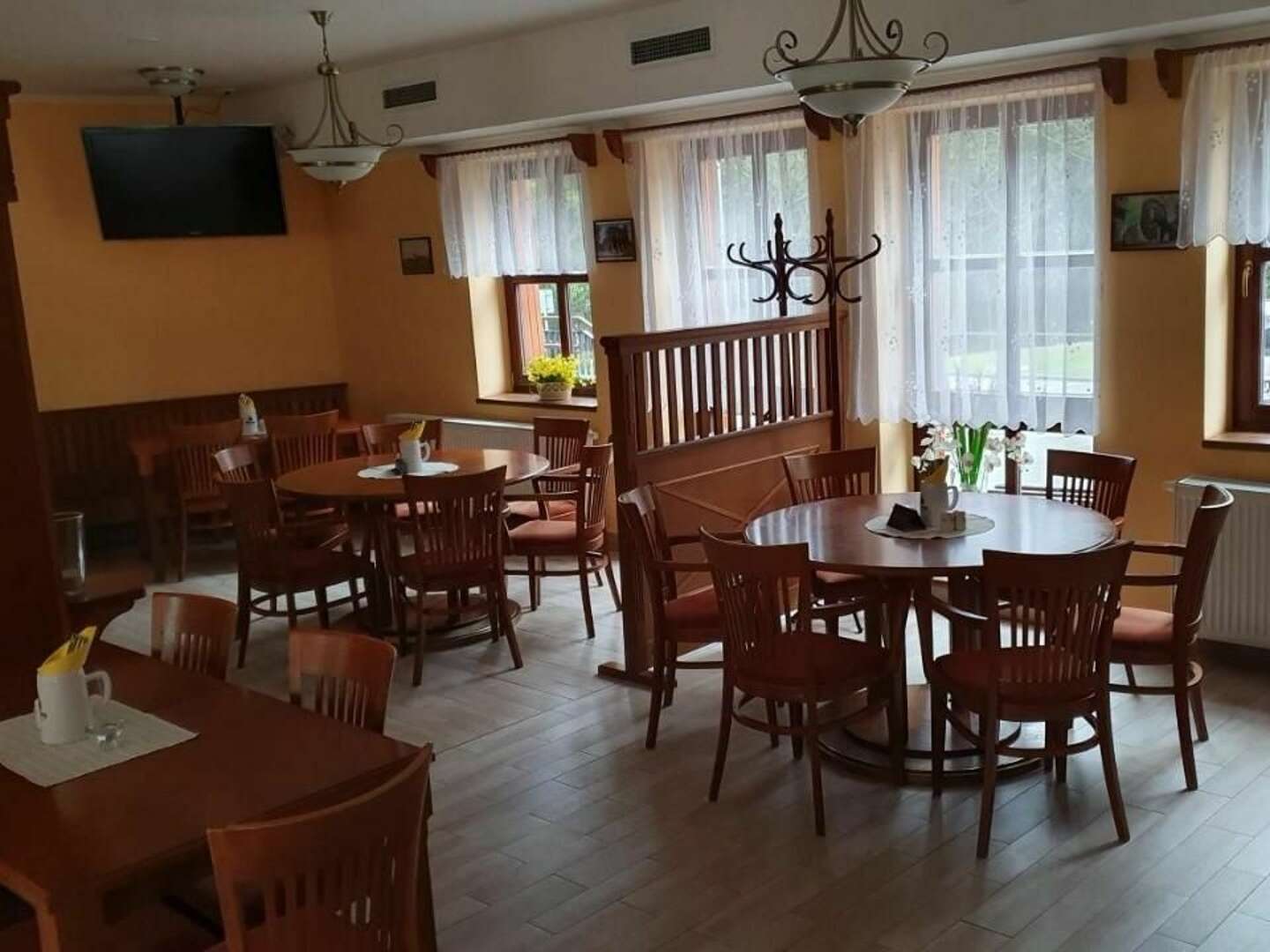 4 Tage Aufenthalt in Hermannstahl im Hotel Obri Sud Javornik 