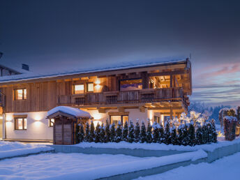 Bergluft und Hüttenzauber: Ihr Traumurlaub im Chalet 