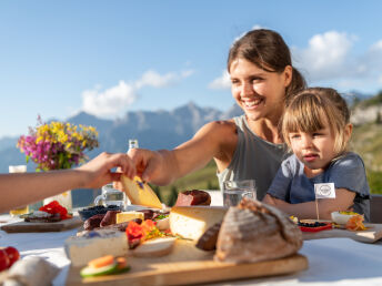 Familienurlaub zum Frühlingsskifahren in Sonnberg Flachau - Natur & Winterspaß für alle | 3 Nächte