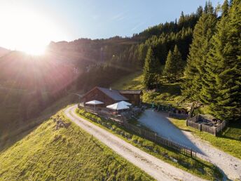 Winterurlaub im Salzburger Land - Skifahren, Wandern oder Rodeln - Sie haben die Wahl | 7 Nächte