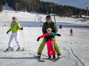 Winterzauber in der Steiermark - Skifahren, Hallenbad & Natur genießen | 2 Nächte