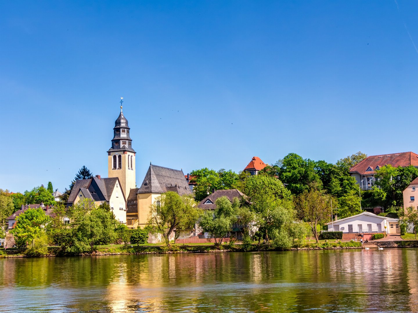 3 Tage Kurzurlaub am Mainufer - Auszeit vom Alltag inkl. Abendessen | 3 Tage