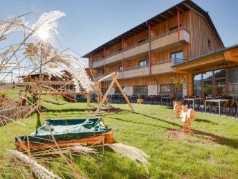 Natur, Spaß und Erholung im Mariazellerland: Familienurlaub im JUFA Hotel Annaberg***s I 2 Nächte