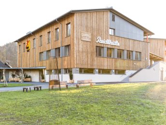 Natur, Spaß und Erholung im Mariazellerland: Familienurlaub im JUFA Hotel Annaberg***s I 2 Nächte