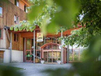 Gipfelstürmer willkommen: Euer Wanderurlaub im JUFA Hotel Mariazell I 4 Nächte