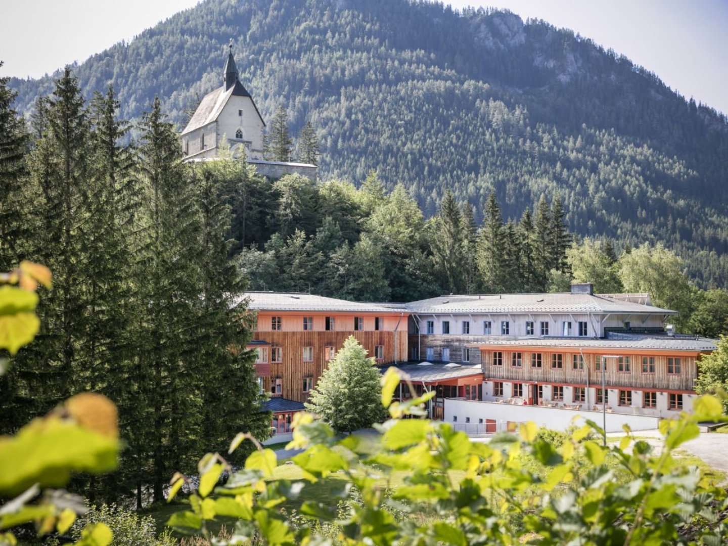 Gipfelstürmer willkommen: Euer Wanderurlaub im JUFA Hotel Mariazell I 2 Nächte